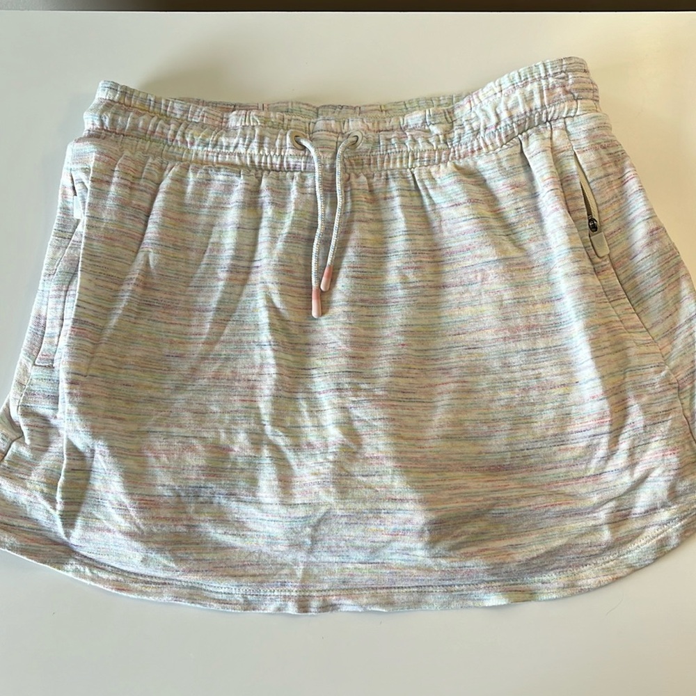 Girls athleta skirt size L/12